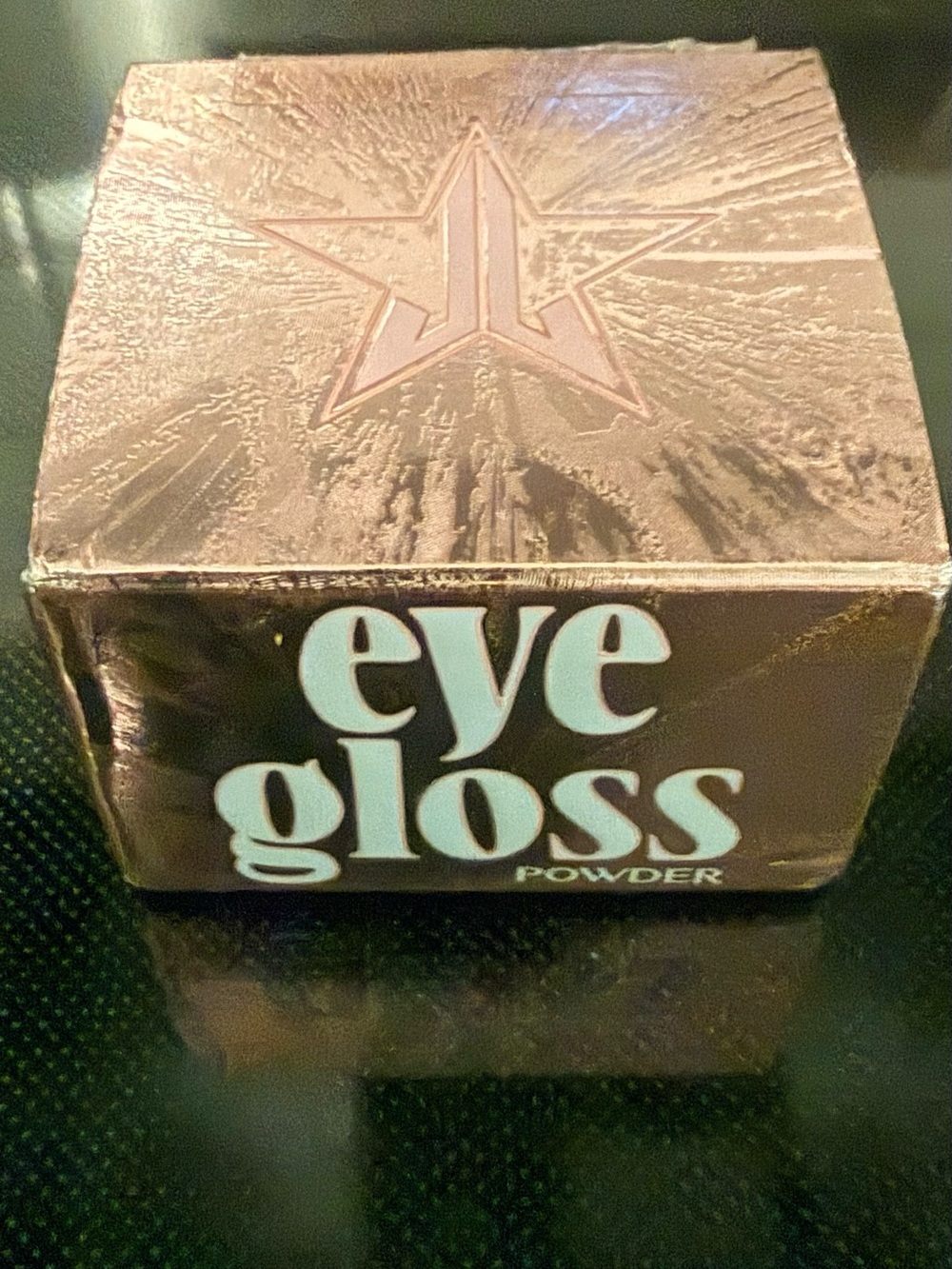 Jeffree Star Eye Gloss in shade “Frozen Fire”
